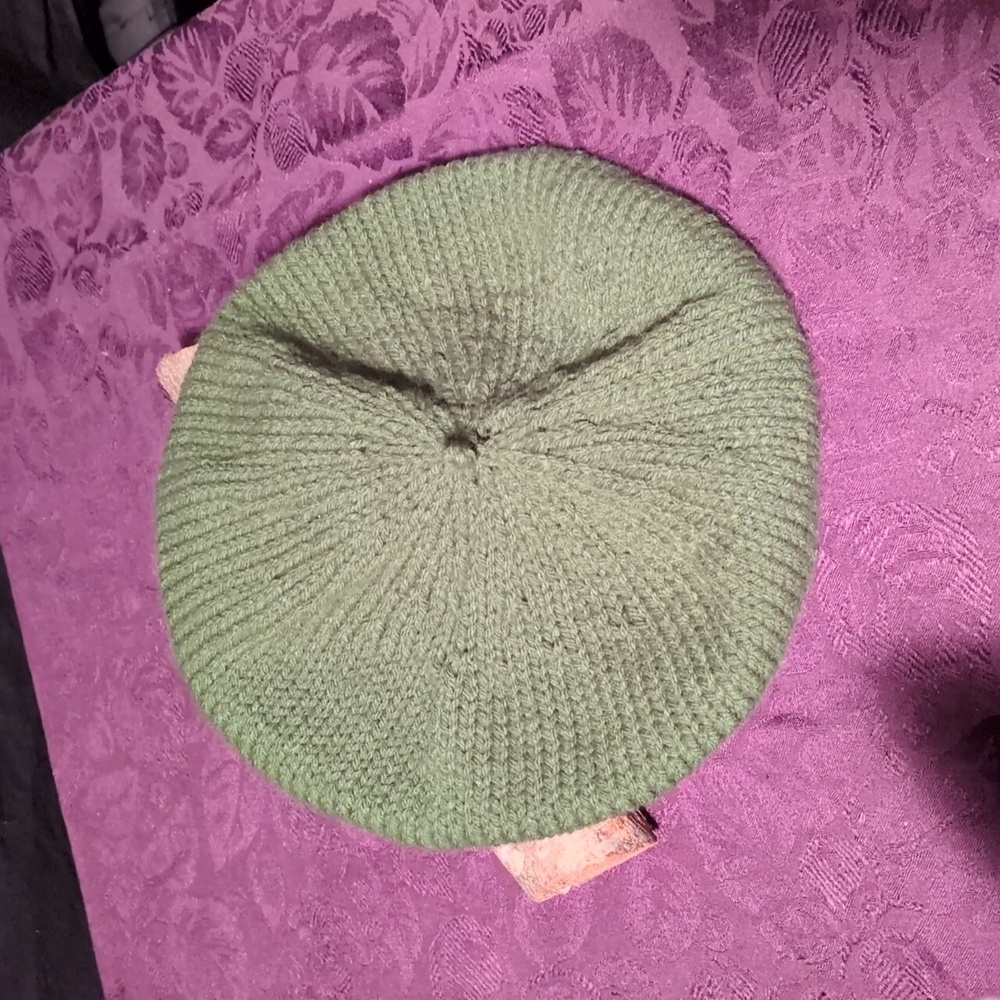 Hand Knit Acrylic Dark Olive Green French Beret Hat #02 - Picture 4 of 15
